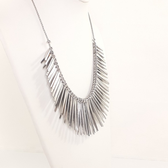 Beautiful Rare HTF Bcbg Max Azria Statement Necklace - Picture 11 of 12